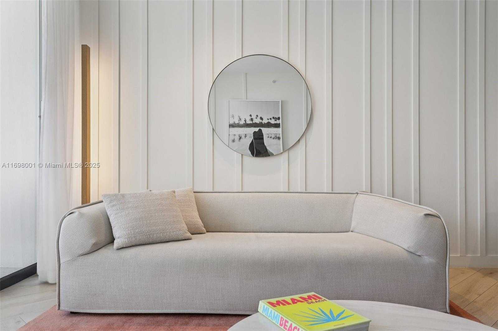 Small Image of 2201 COLLINS AVE #1013, Miami Beach Number 14