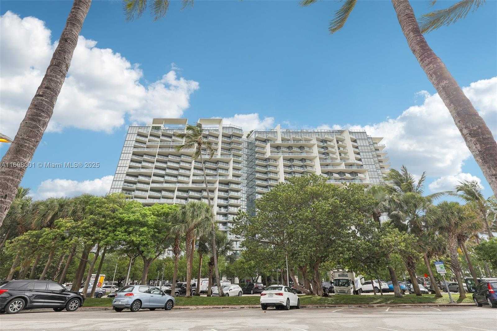 Small Image of 2201 COLLINS AVE #1013, Miami Beach Number 26