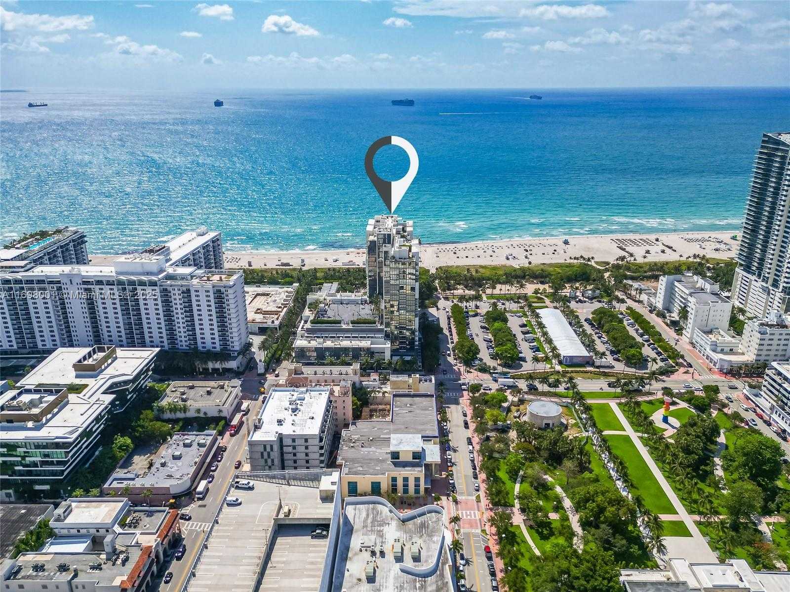 Small Image of 2201 COLLINS AVE #1013, Miami Beach Number 30