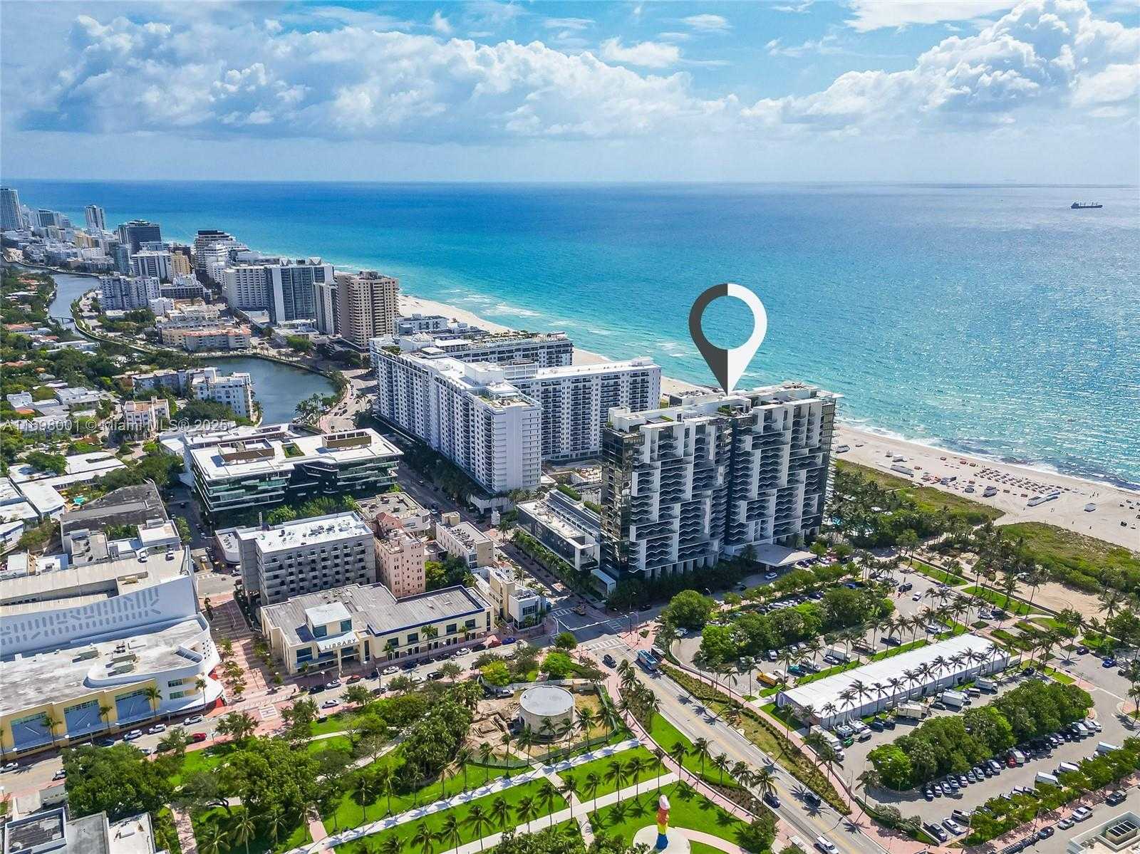 Small Image of 2201 COLLINS AVE #1013, Miami Beach Number 31