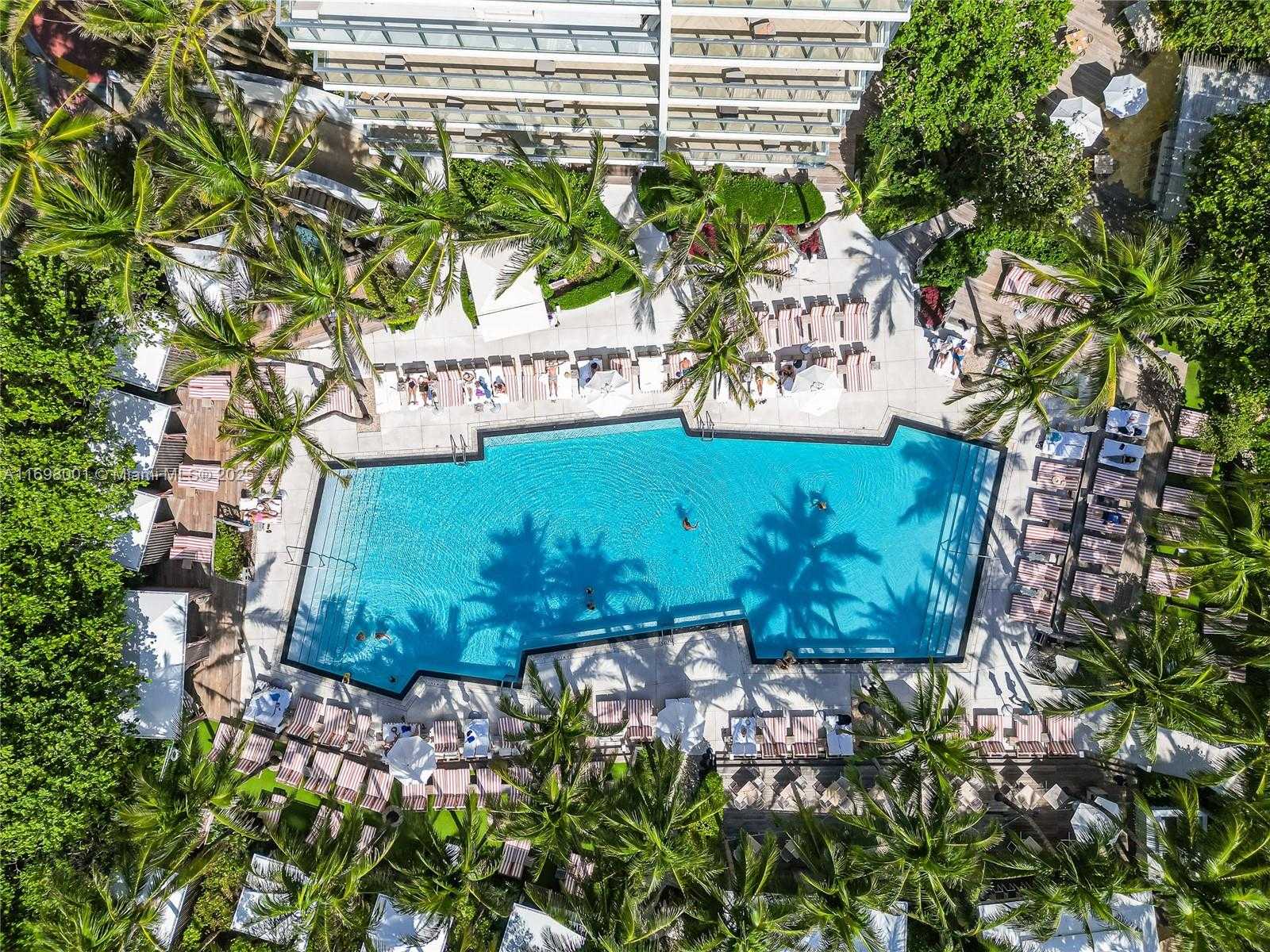 Small Image of 2201 COLLINS AVE #1013, Miami Beach Number 34