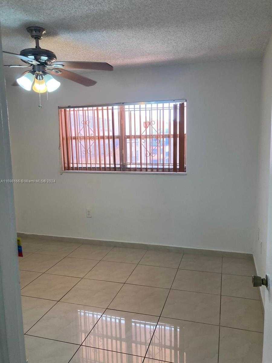 Small Image of 1850 WEST 56TH ST #2307, Hialeah Number 11