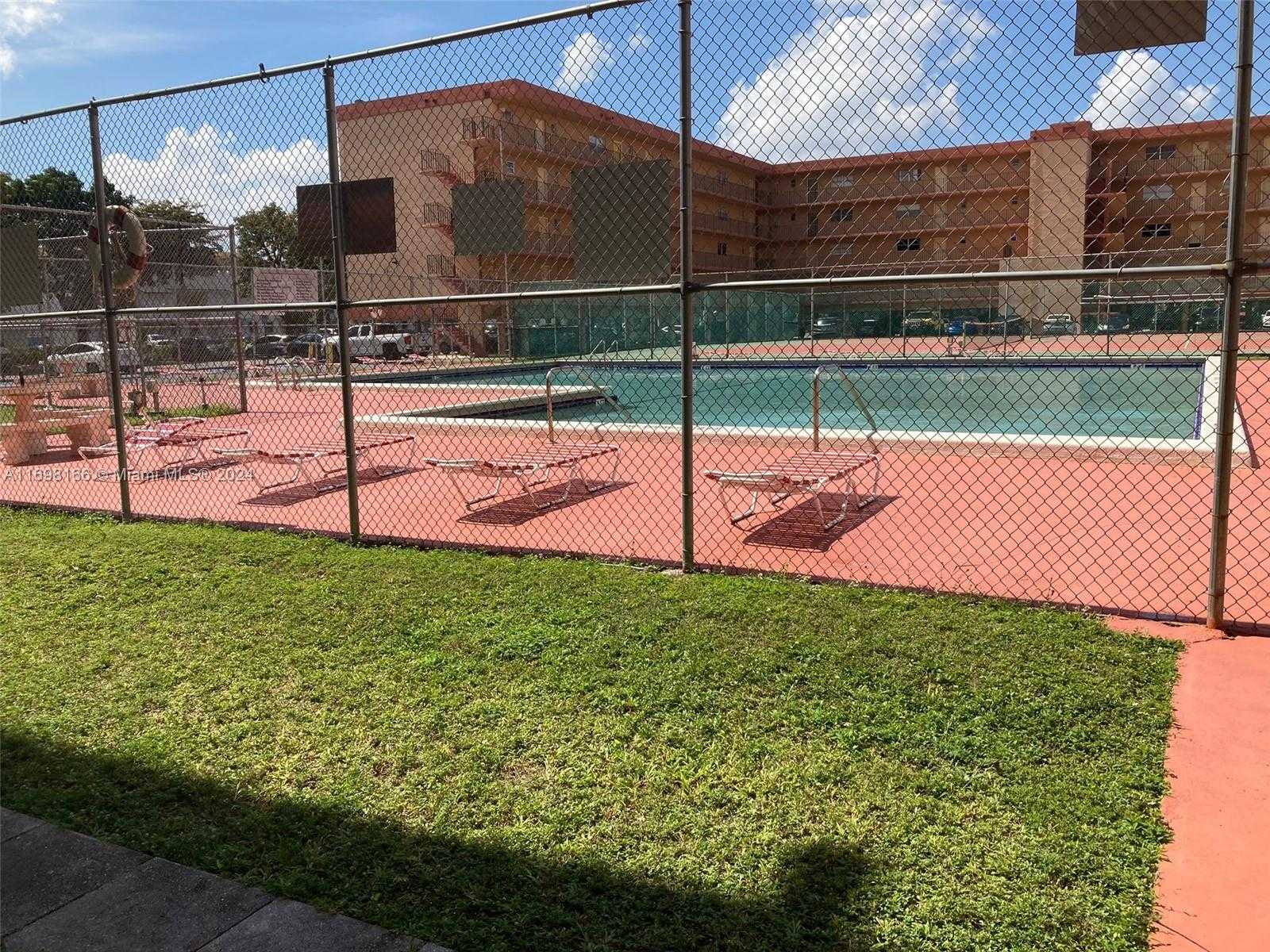 Small Image of 1850 WEST 56TH ST #2307, Hialeah Number 12