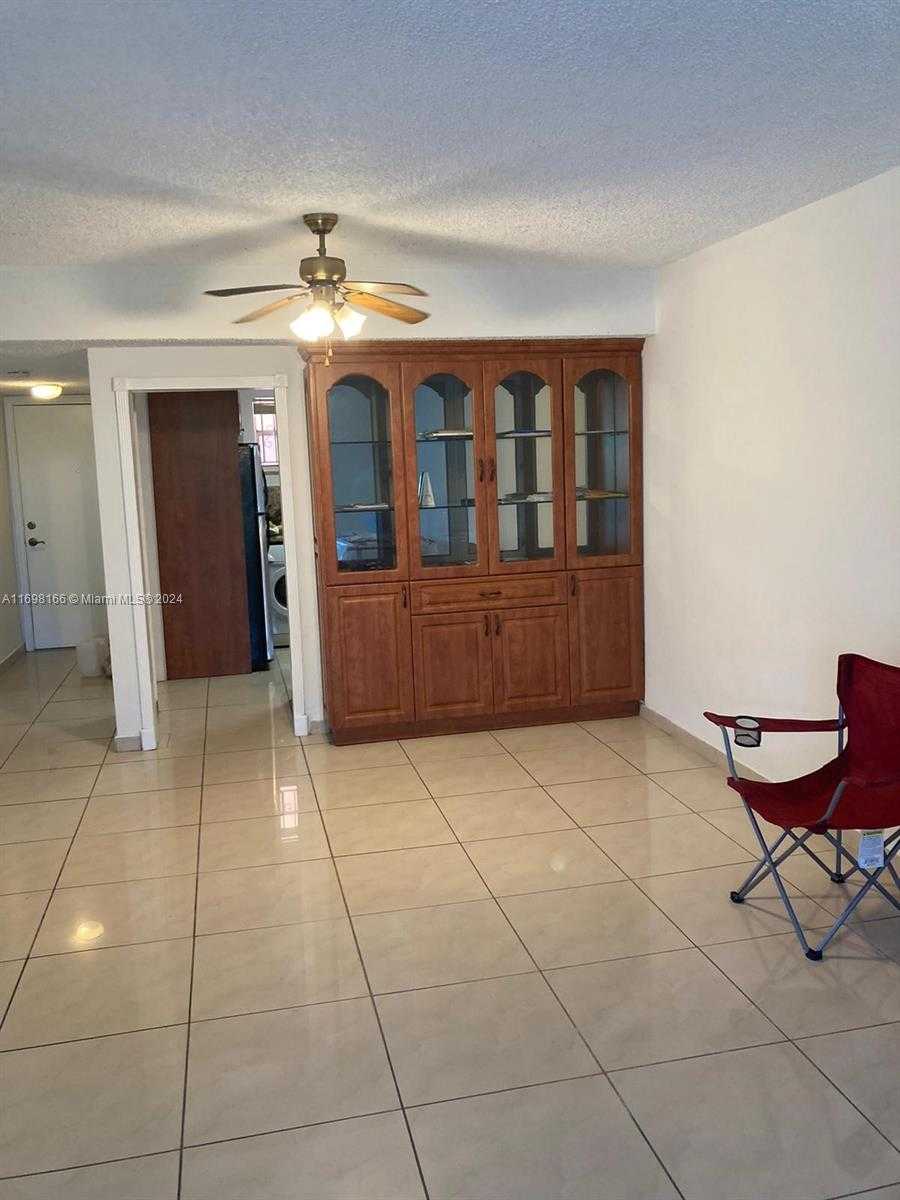 Small Image of 1850 WEST 56TH ST #2307, Hialeah Number 6