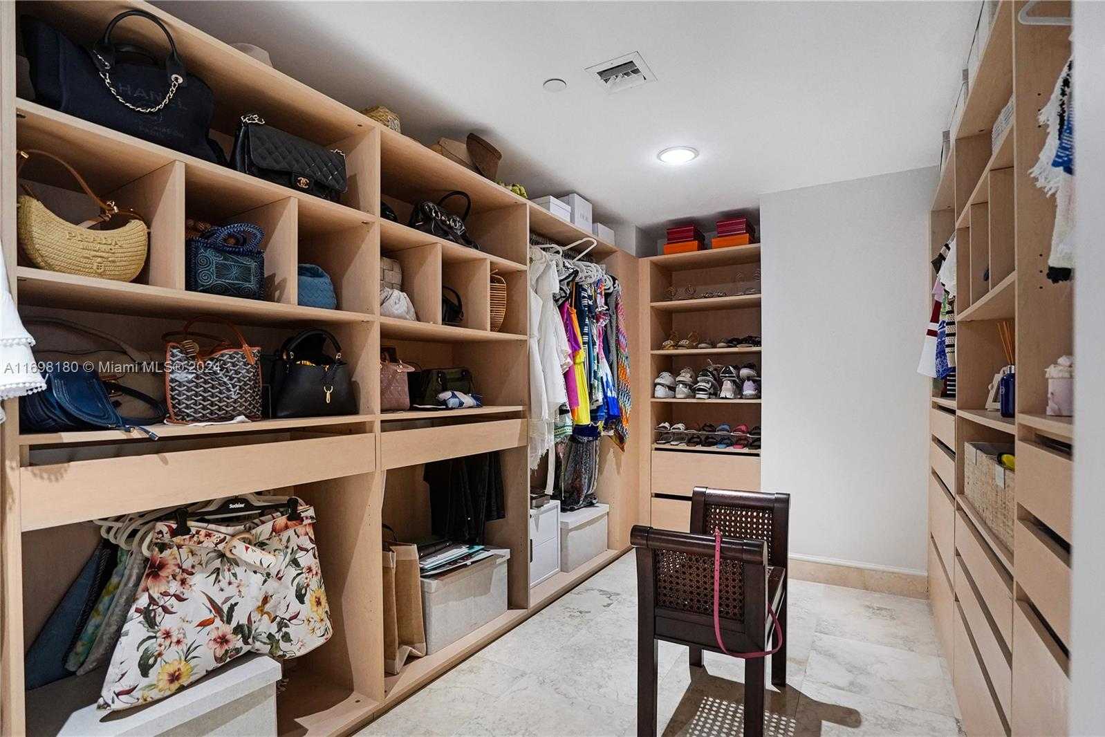 Small Image of 5801 Collins Ave, Miami Beach, FL 33140, USA Number 14