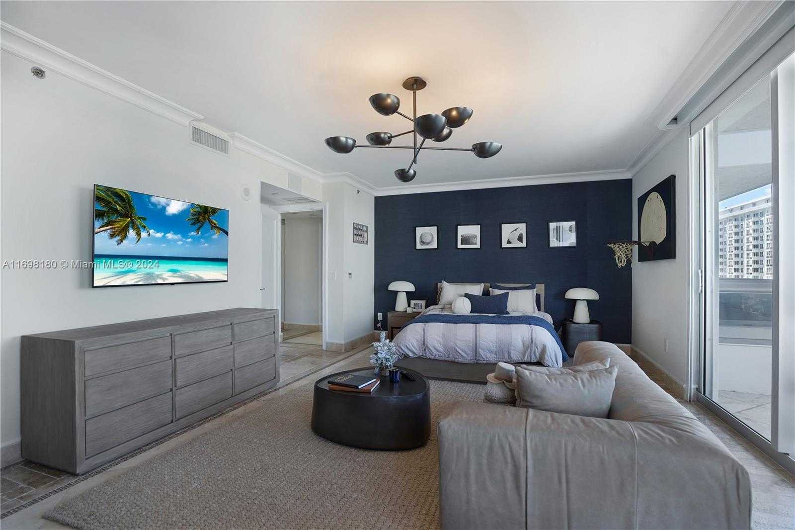 Small Image of 5801 Collins Ave, Miami Beach, FL 33140, USA Number 21