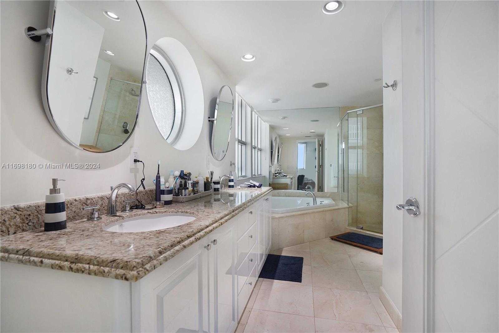 Small Image of 5801 Collins Ave, Miami Beach, FL 33140, USA Number 22