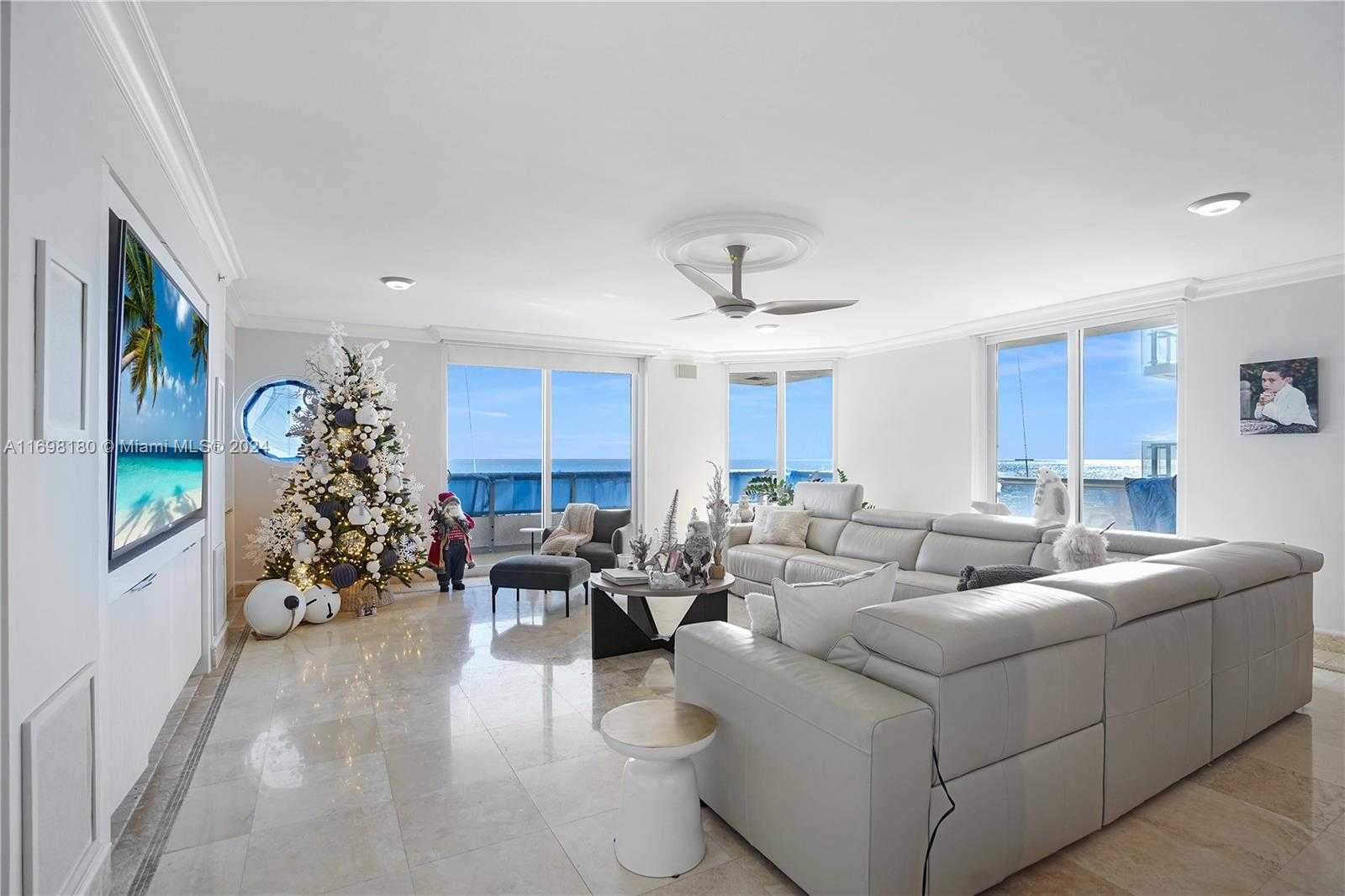 Small Image of 5801 Collins Ave, Miami Beach, FL 33140, USA Number 8