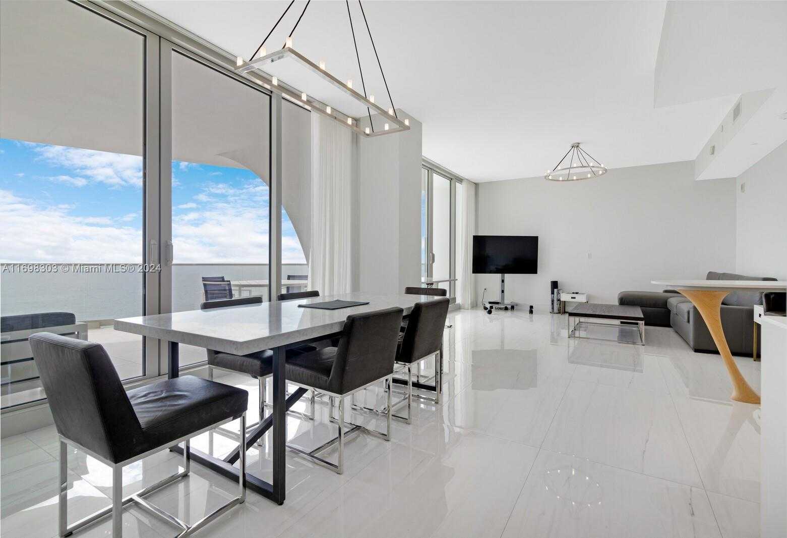 Small Image of 16901 COLLINS AVE #1402, Sunny Isles Beach Number 19