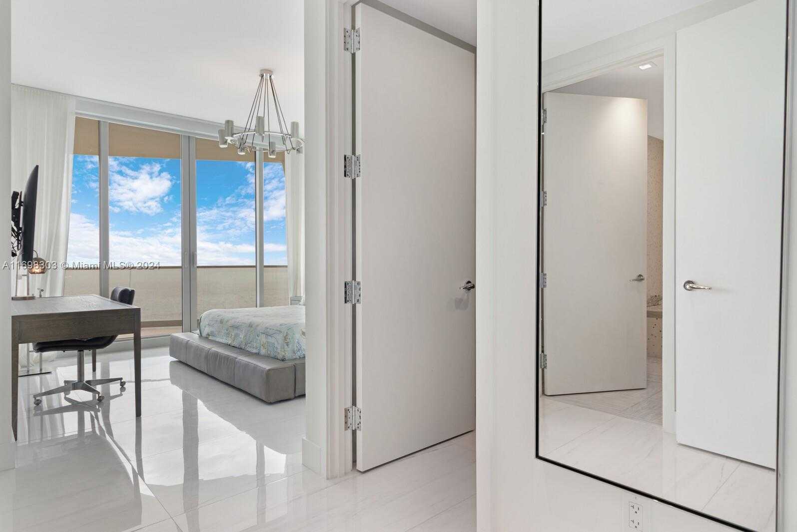 Small Image of 16901 COLLINS AVE #1402, Sunny Isles Beach Number 32