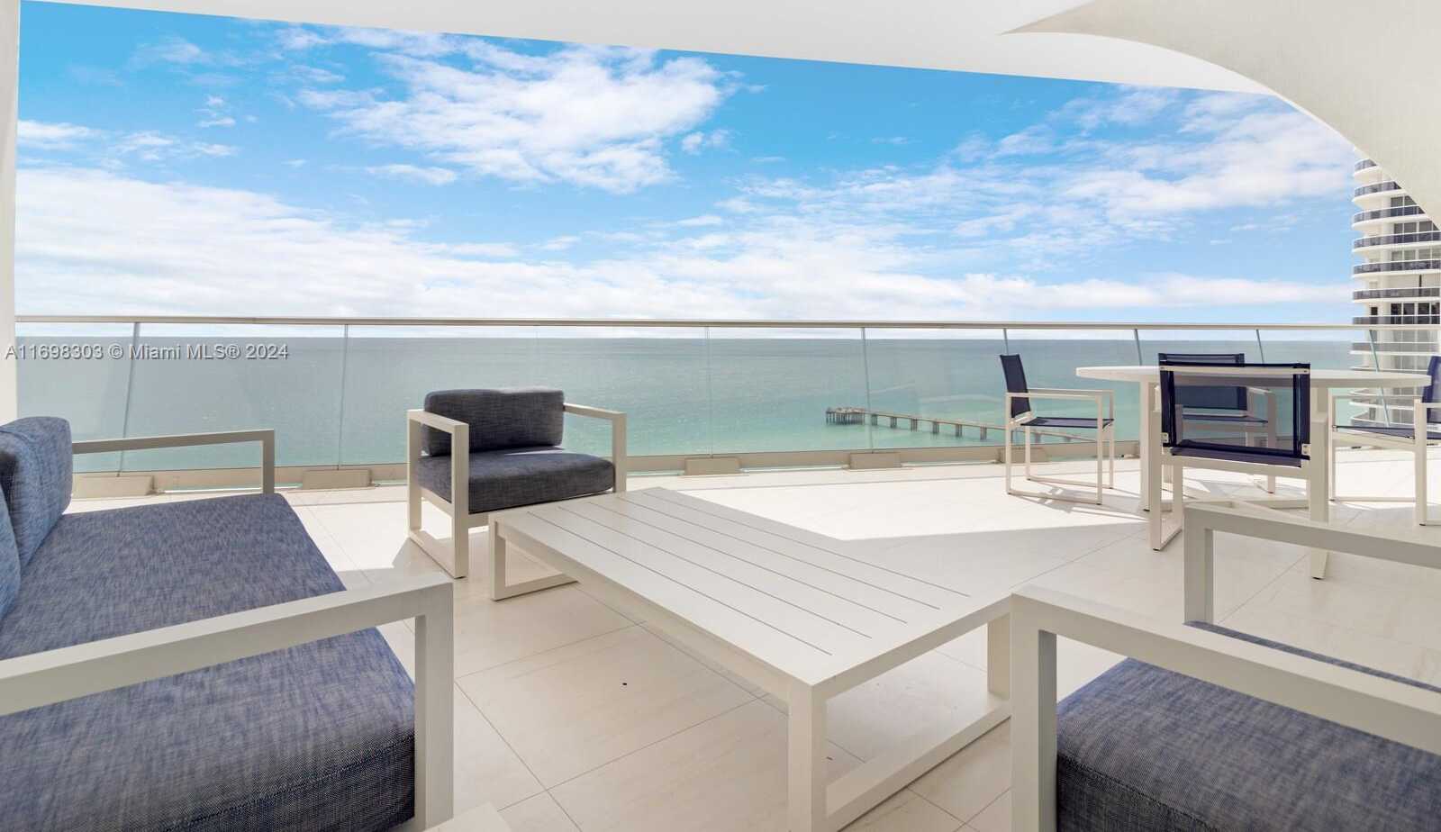 Small Image of 16901 COLLINS AVE #1402, Sunny Isles Beach Number 4