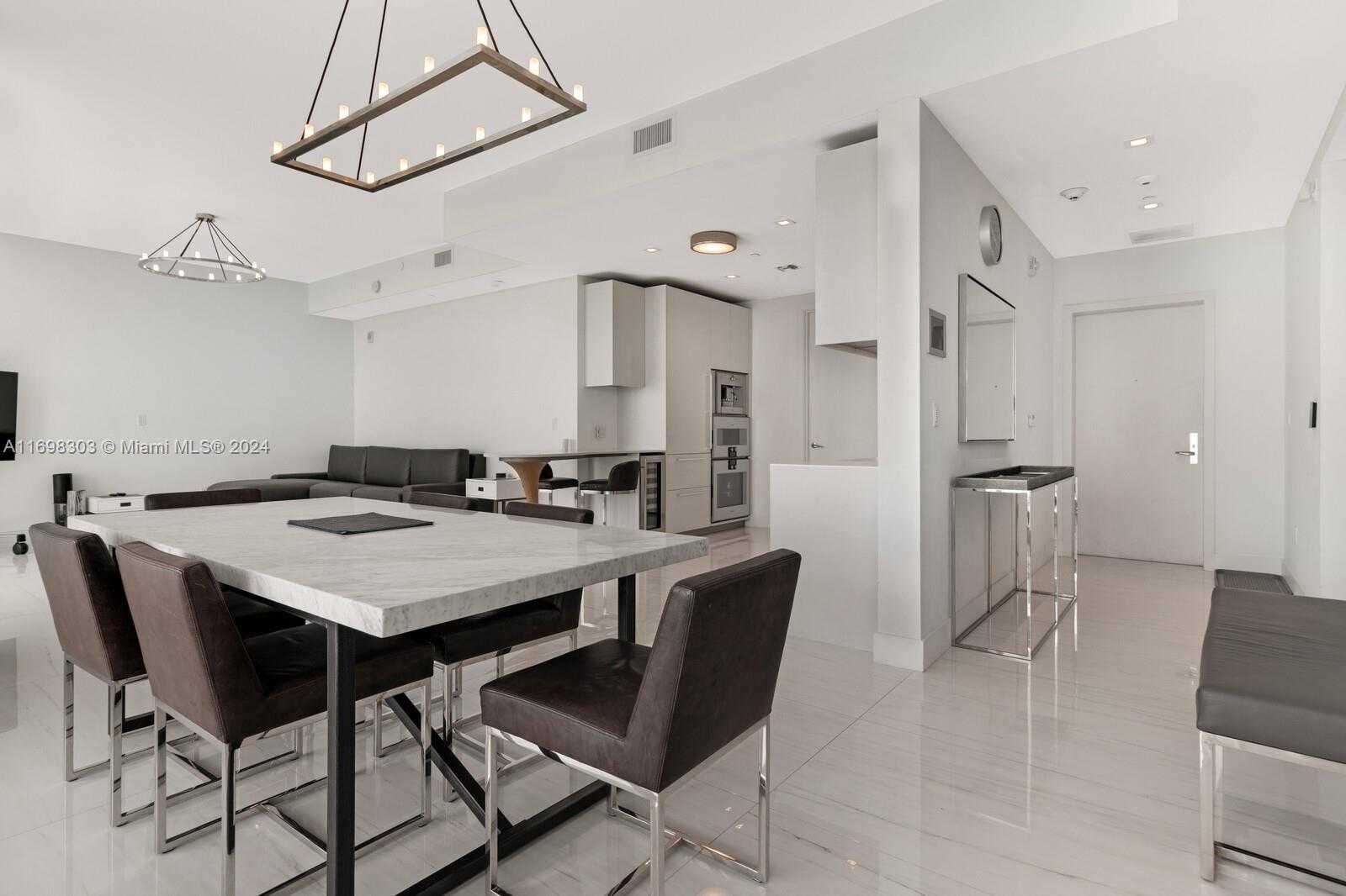 Small Image of 16901 COLLINS AVE #1402, Sunny Isles Beach Number 48