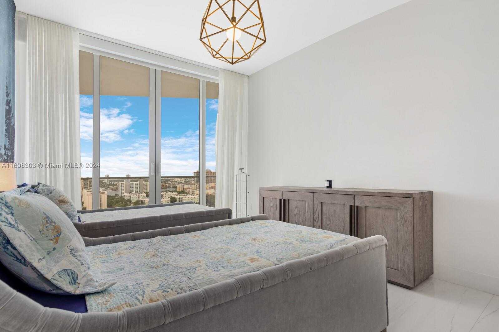 Small Image of 16901 COLLINS AVE #1402, Sunny Isles Beach Number 49