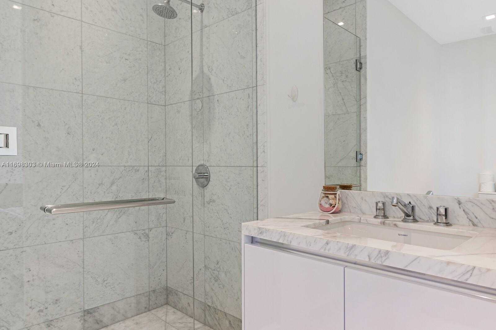 Small Image of 16901 COLLINS AVE #1402, Sunny Isles Beach Number 51