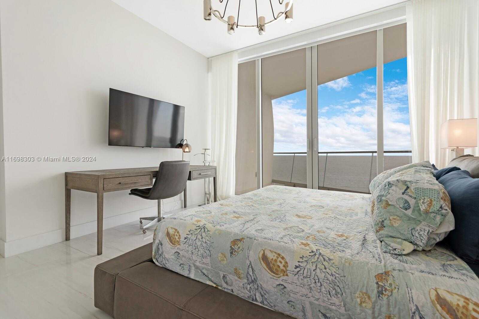 Small Image of 16901 COLLINS AVE #1402, Sunny Isles Beach Number 54
