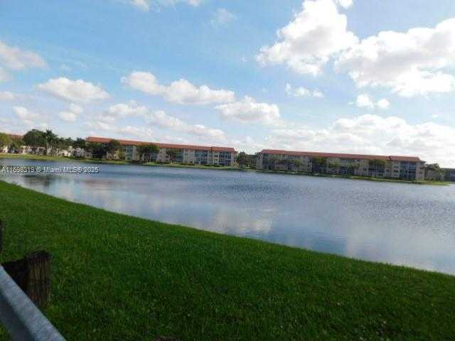 Small Image of 13300 SOUTH WEST 1ST ST #112O, Pembroke Pines Number 27