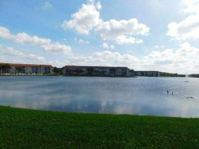 Small Image of 13300 SOUTH WEST 1ST ST #112O, Pembroke Pines Number 29