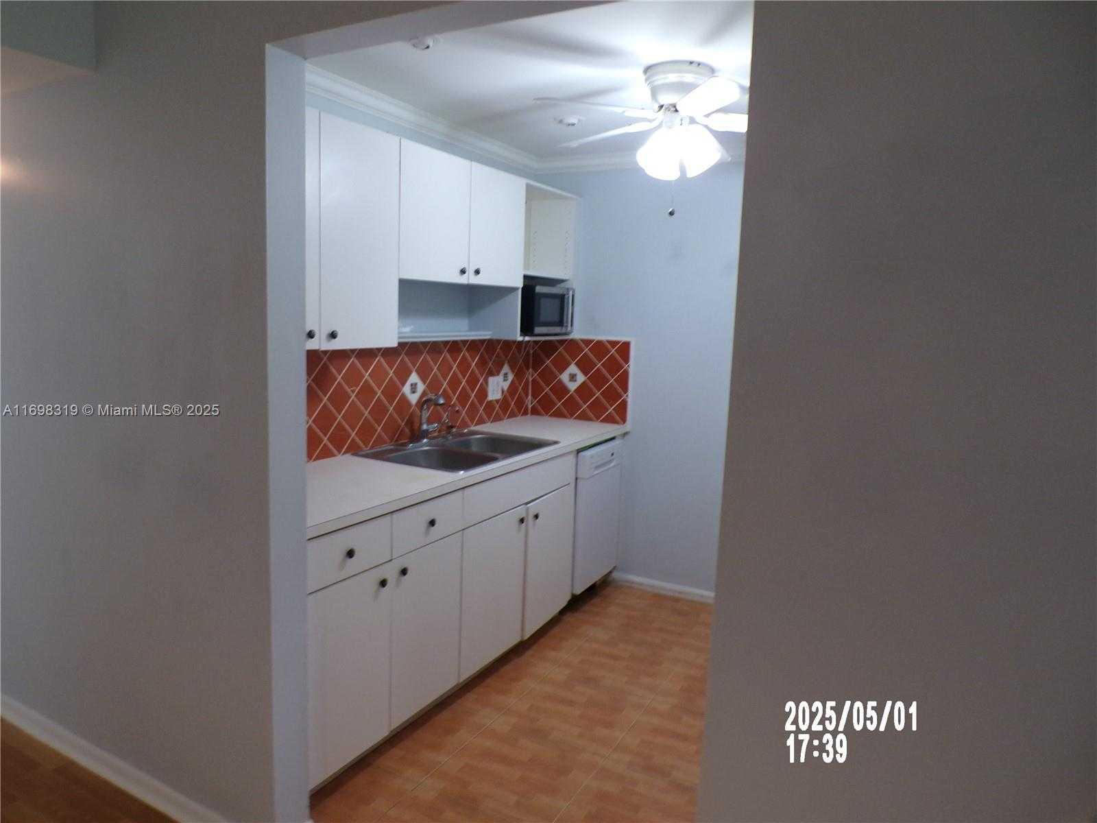 Small Image of 13300 SOUTH WEST 1ST ST #112O, Pembroke Pines Number 8