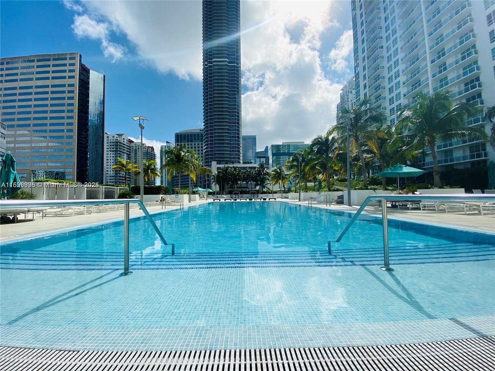 Small Image of 950 BRICKELL BAY DR #802, Miami Number 29