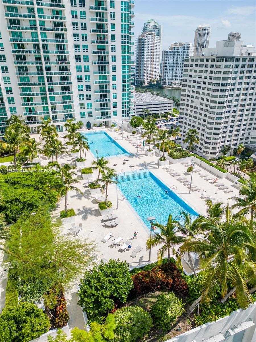 Small Image of 950 BRICKELL BAY DR #802, Miami Number 74