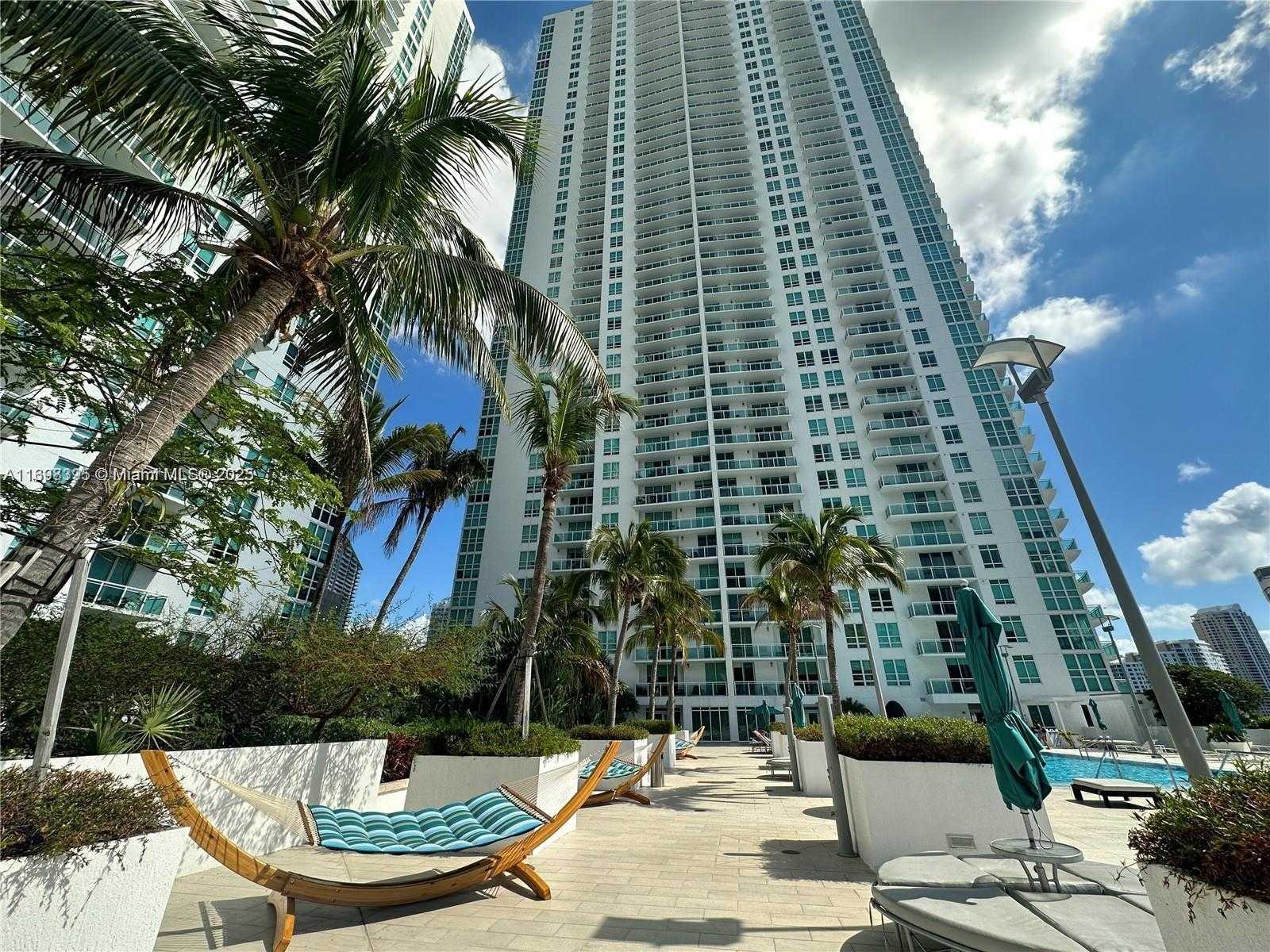 Small Image of 950 BRICKELL BAY DR #802, Miami Number 78