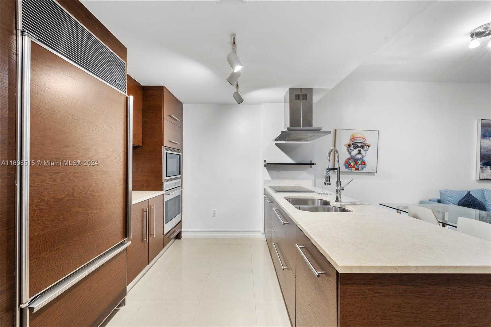 Small Image of 485 BRICKELL AVE #2003, Miami Number 5