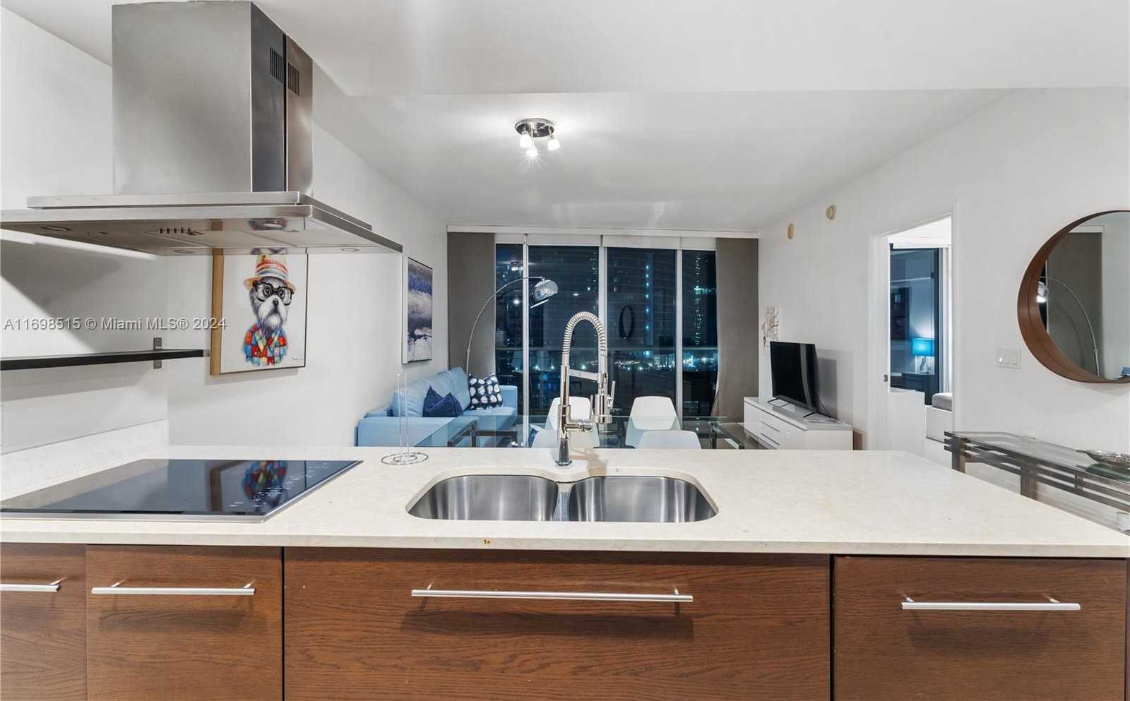 Small Image of 485 BRICKELL AVE #2003, Miami Number 6
