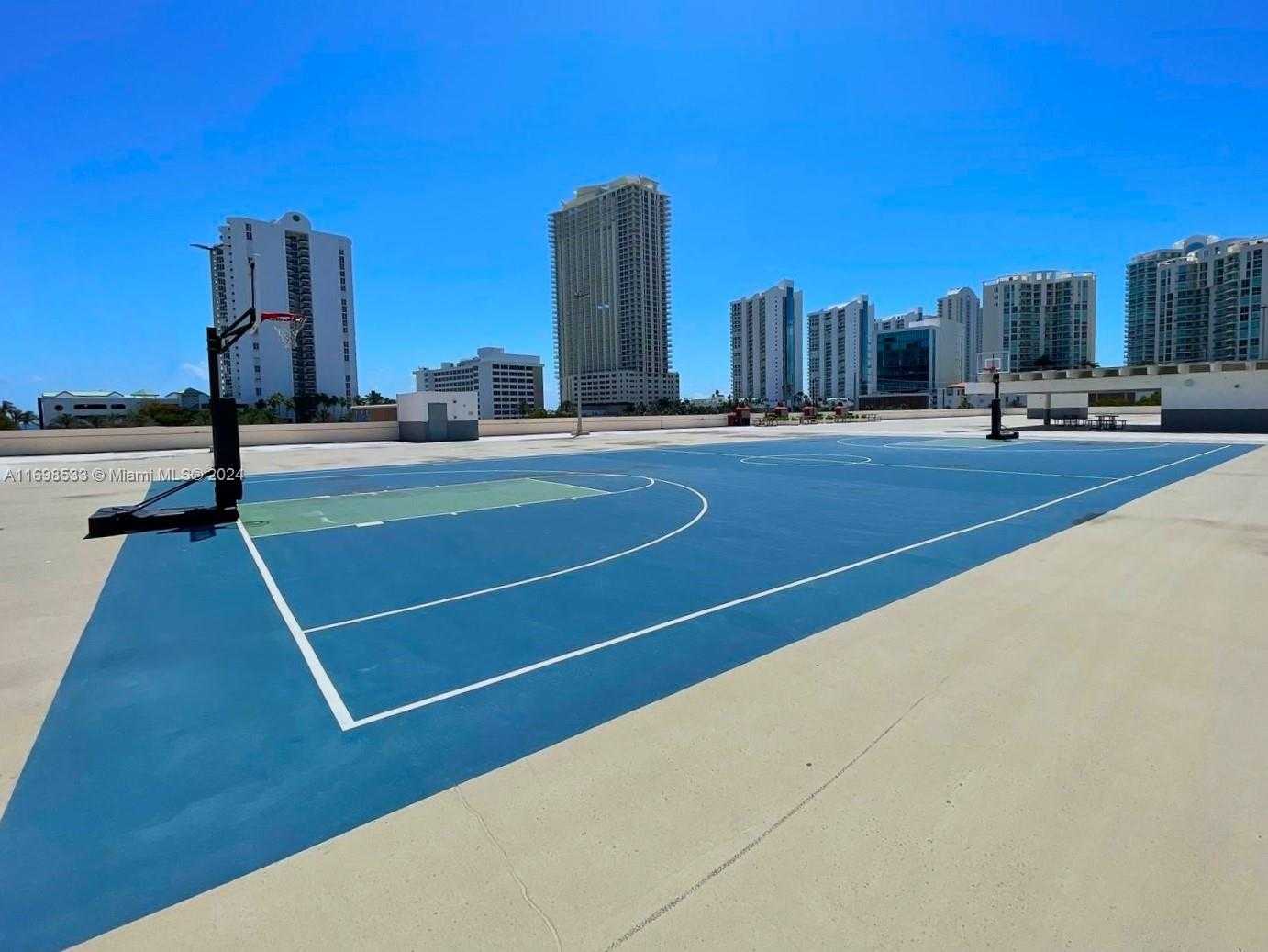 Small Image of 17011 NORTH BAY RD #906, Sunny Isles Beach Number 21