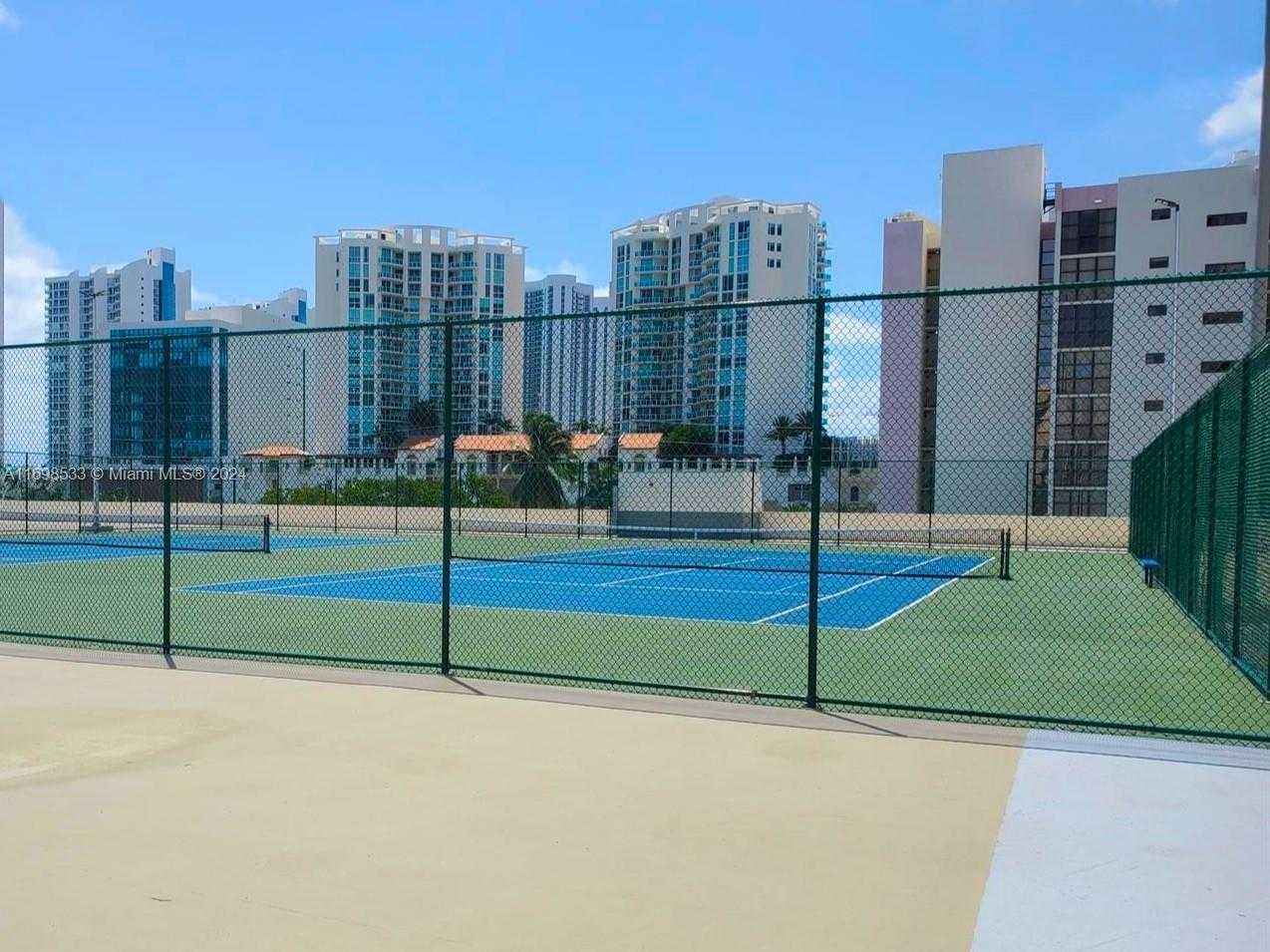 Small Image of 17011 NORTH BAY RD #906, Sunny Isles Beach Number 22