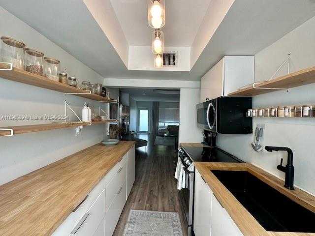 Small Image of 1065 98TH ST #2, Bay Harbor Islands Number 2