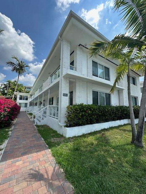Small Image of 1065 98TH ST #2, Bay Harbor Islands Number 27
