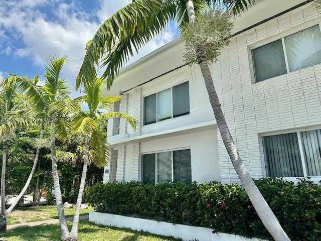 Small Image of 1065 98TH ST #2, Bay Harbor Islands Number 30