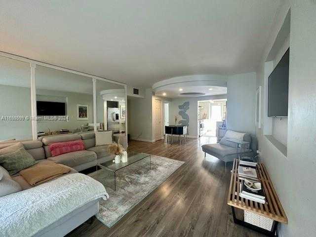 Small Image of 1065 98TH ST #2, Bay Harbor Islands Number 6