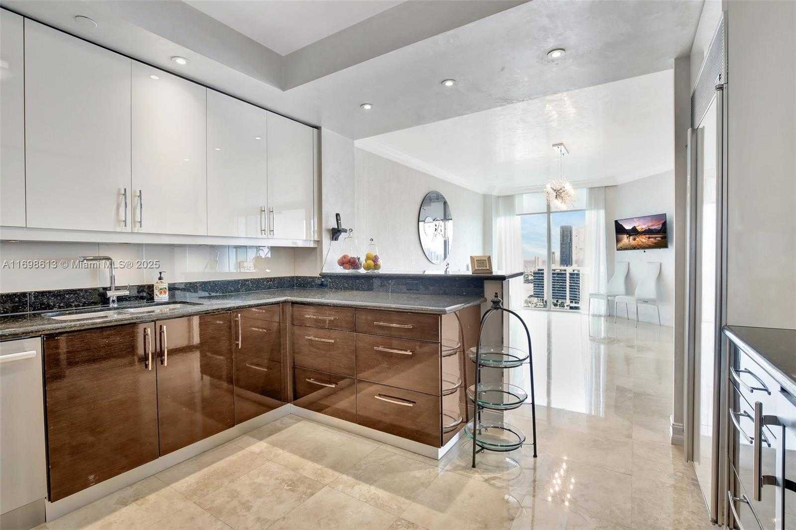 Small Image of 3201 NORTH EAST 183RD ST #2607, Aventura Number 12