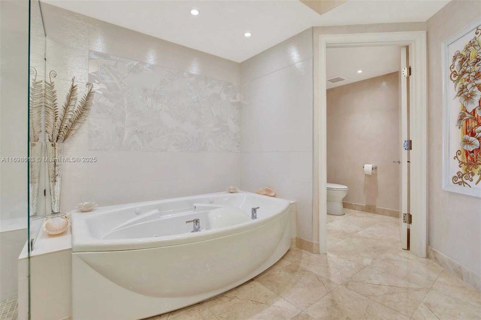 Small Image of 3201 NORTH EAST 183RD ST #2607, Aventura Number 34
