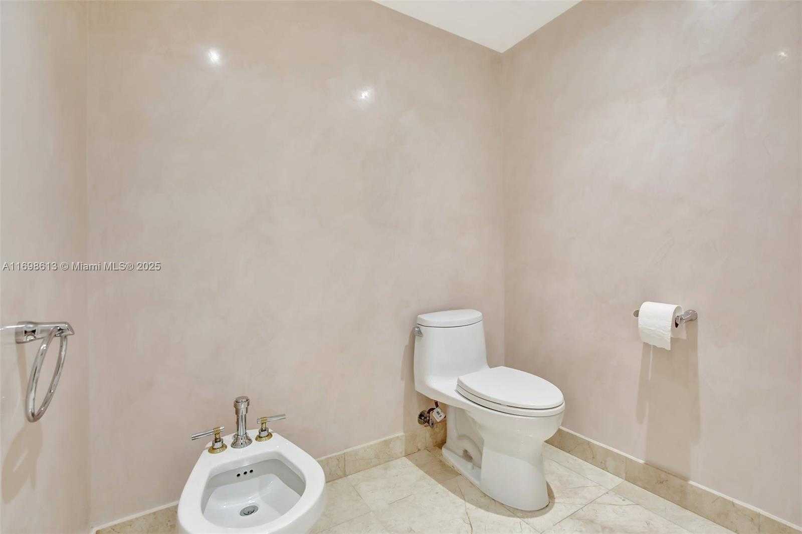 Small Image of 3201 NORTH EAST 183RD ST #2607, Aventura Number 35