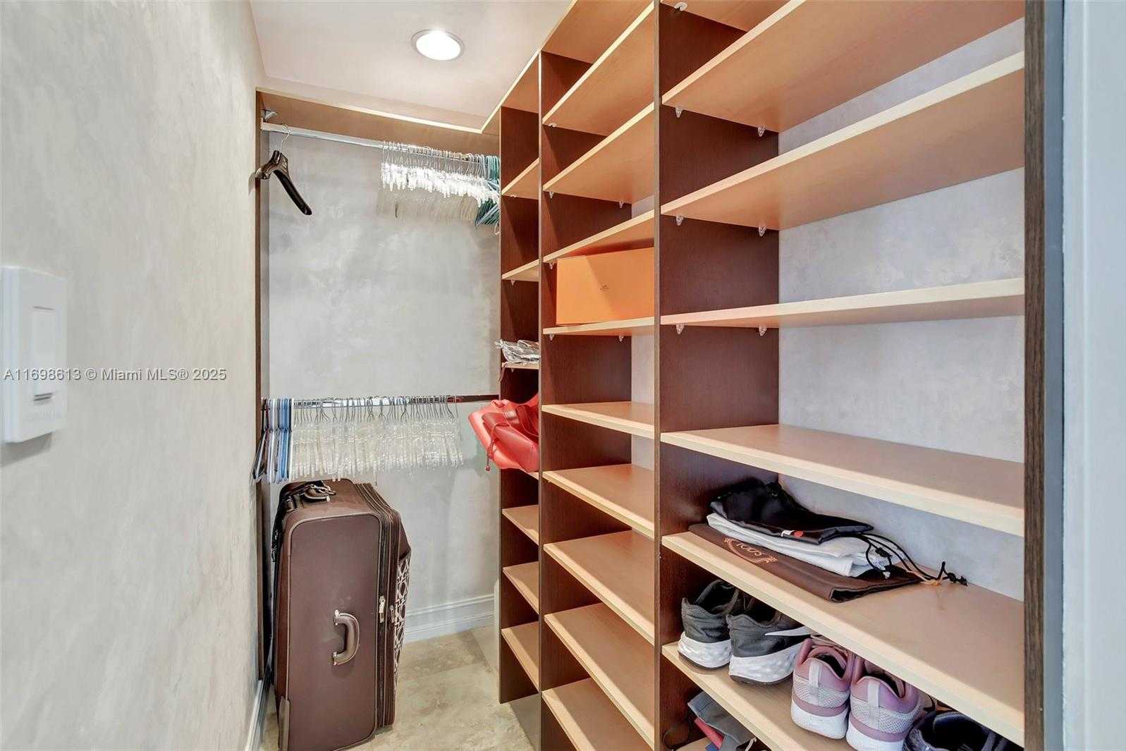 Small Image of 3201 NORTH EAST 183RD ST #2607, Aventura Number 38