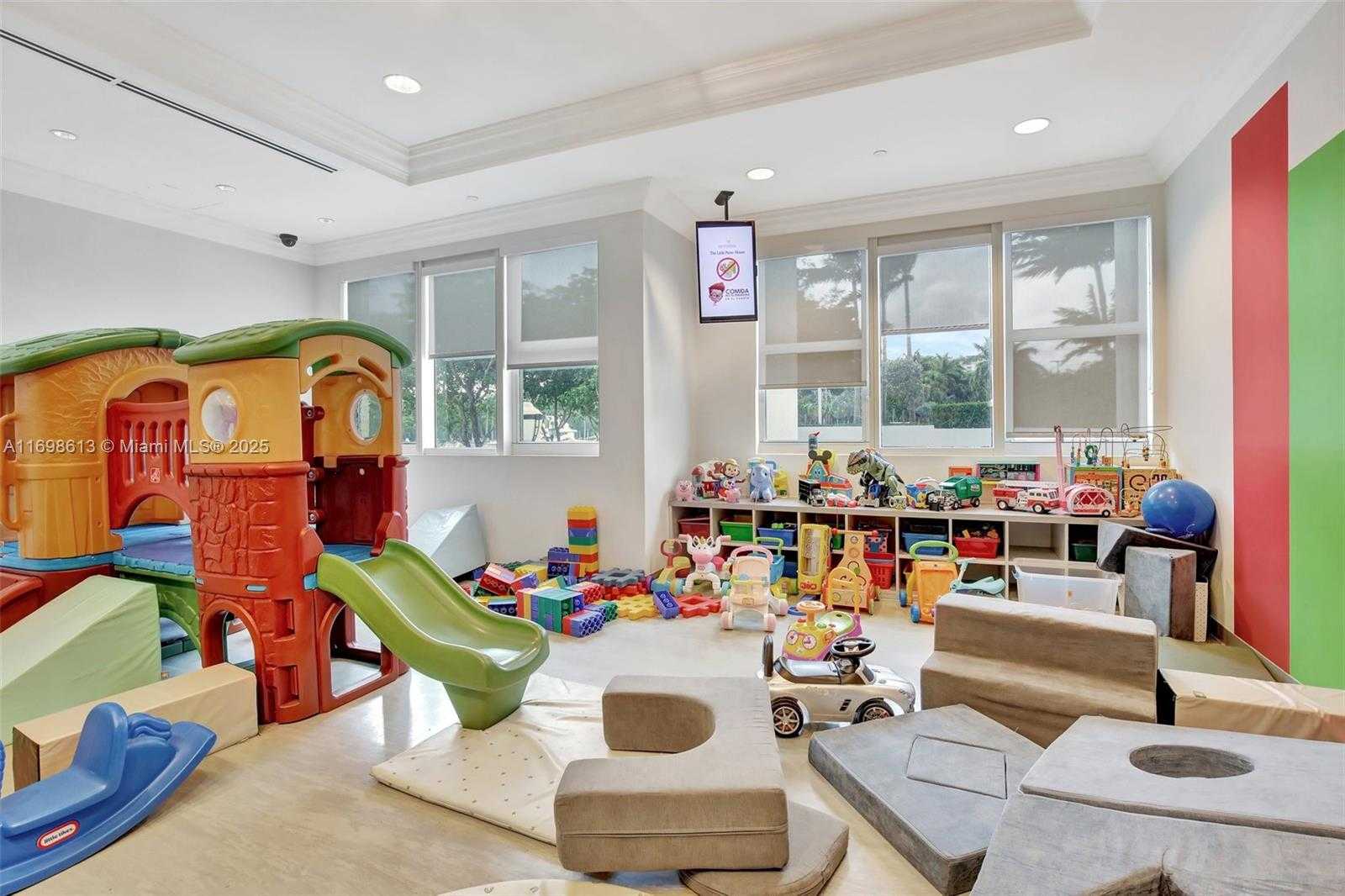 Small Image of 3201 NORTH EAST 183RD ST #2607, Aventura Number 79