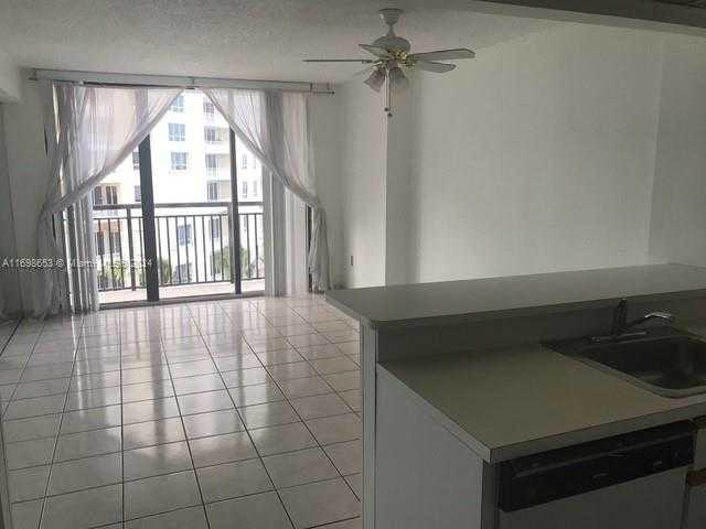 Small Image of 540 BRICKELL KEY DR #830, Miami Number 2