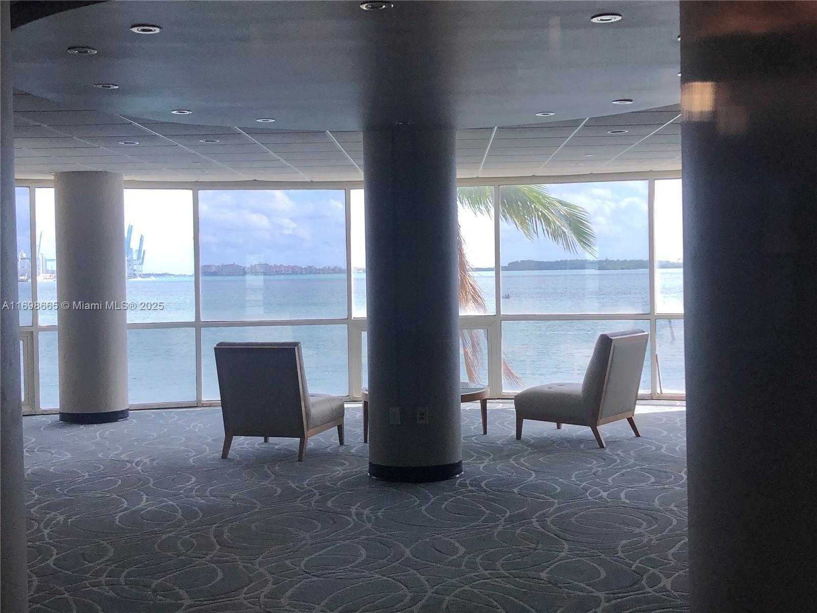 Small Image of 770 CLAUGHTON ISLAND DR #1504, Miami Number 19