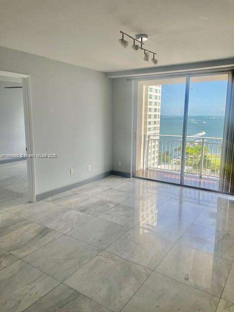 Small Image of 770 CLAUGHTON ISLAND DR #1504, Miami Number 2