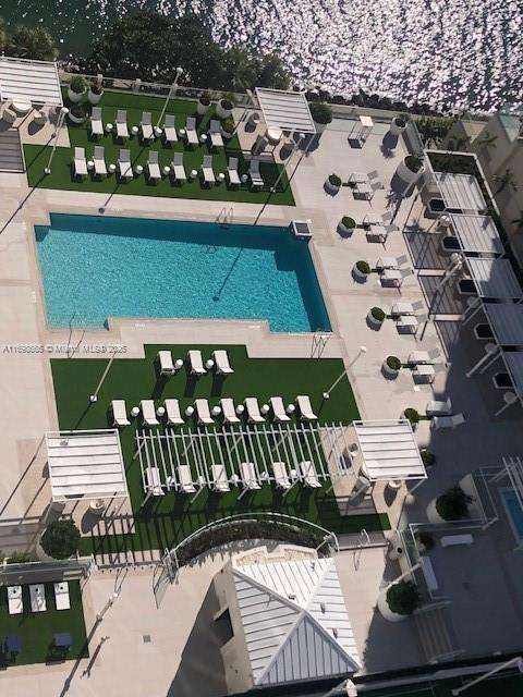 Small Image of 770 CLAUGHTON ISLAND DR #1504, Miami Number 27