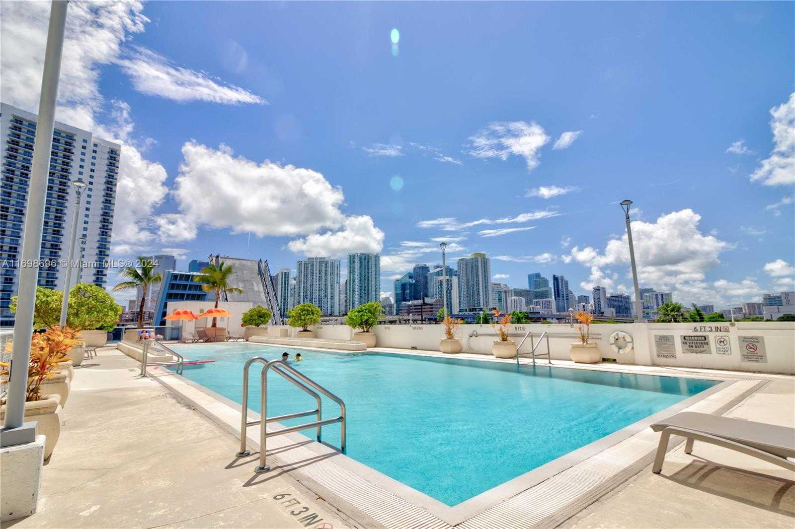 Small Image of 10 #1204, Miami Number 13