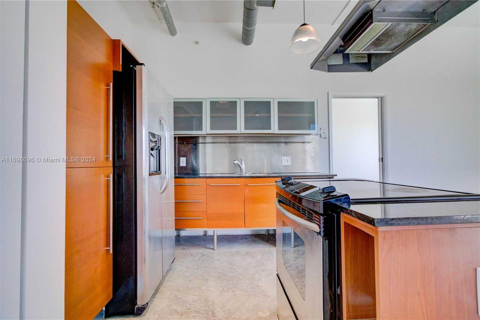 Small Image of 10 #1204, Miami Number 4