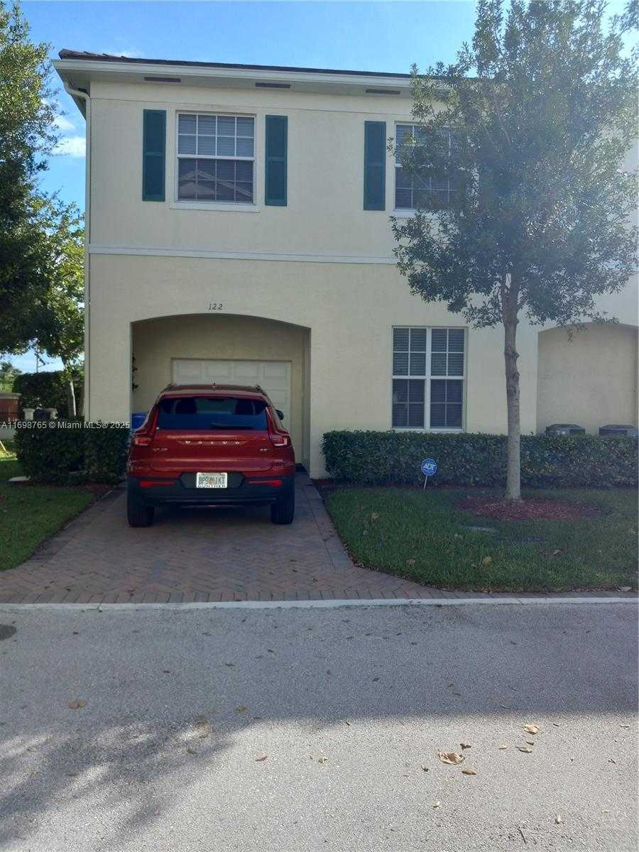 Small Image of 122 SOUTH WEST 7TH CT #None, Pompano Beach Number 3