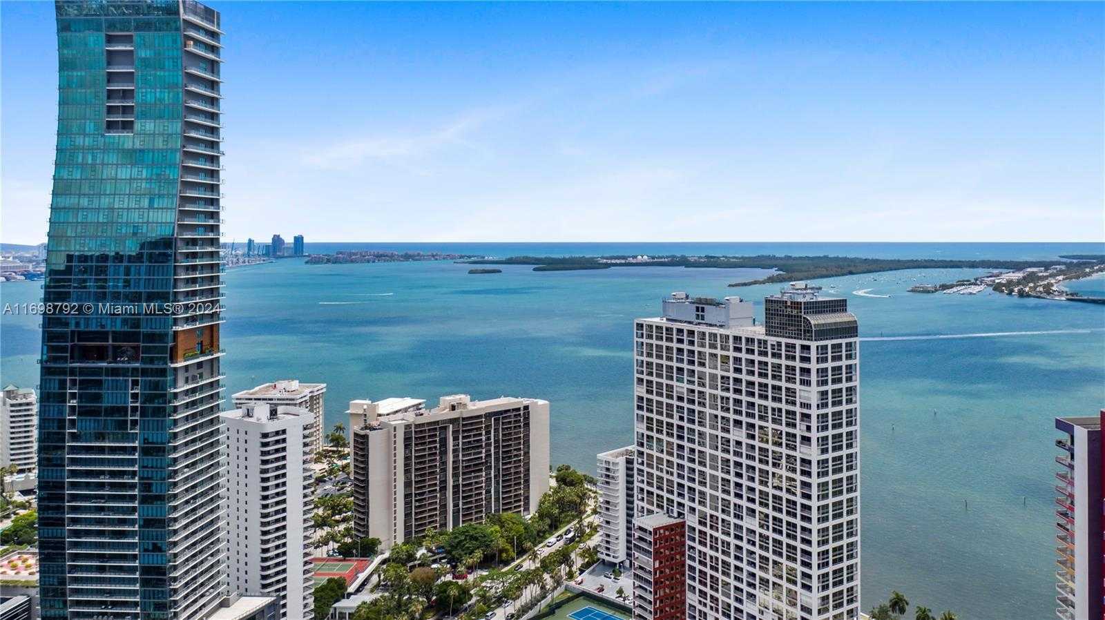 Small Image of 1451 BRICKELL AVE #1602, Miami Number 31