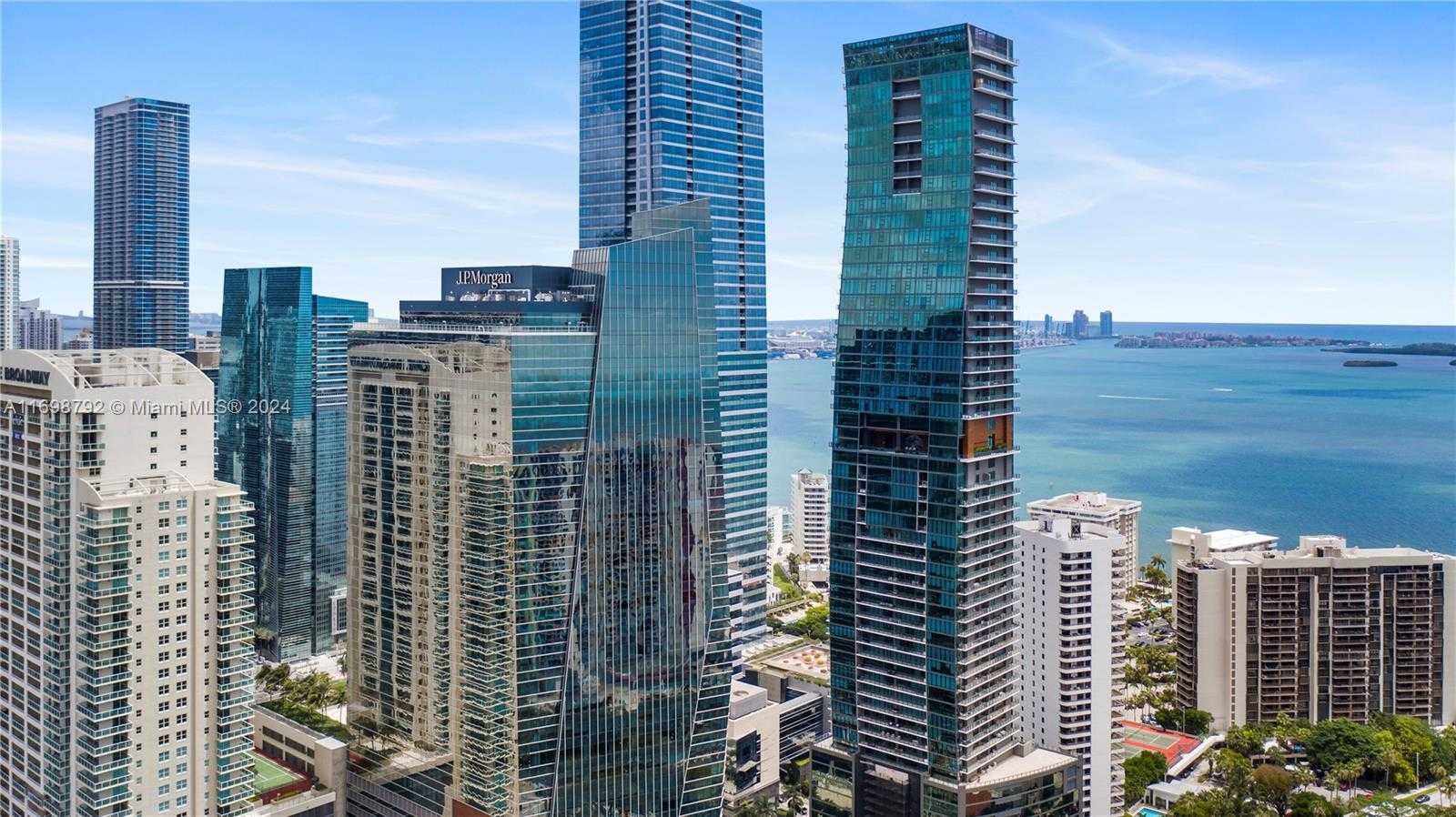Small Image of 1451 BRICKELL AVE #1602, Miami Number 32