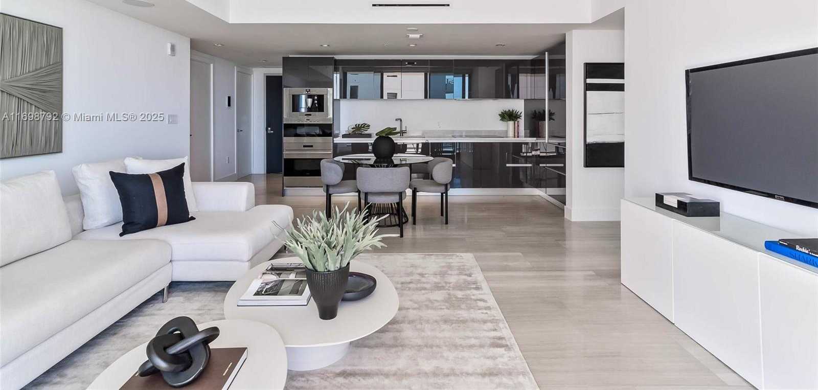 Small Image of 1451 BRICKELL AVE #1602, Miami Number 5