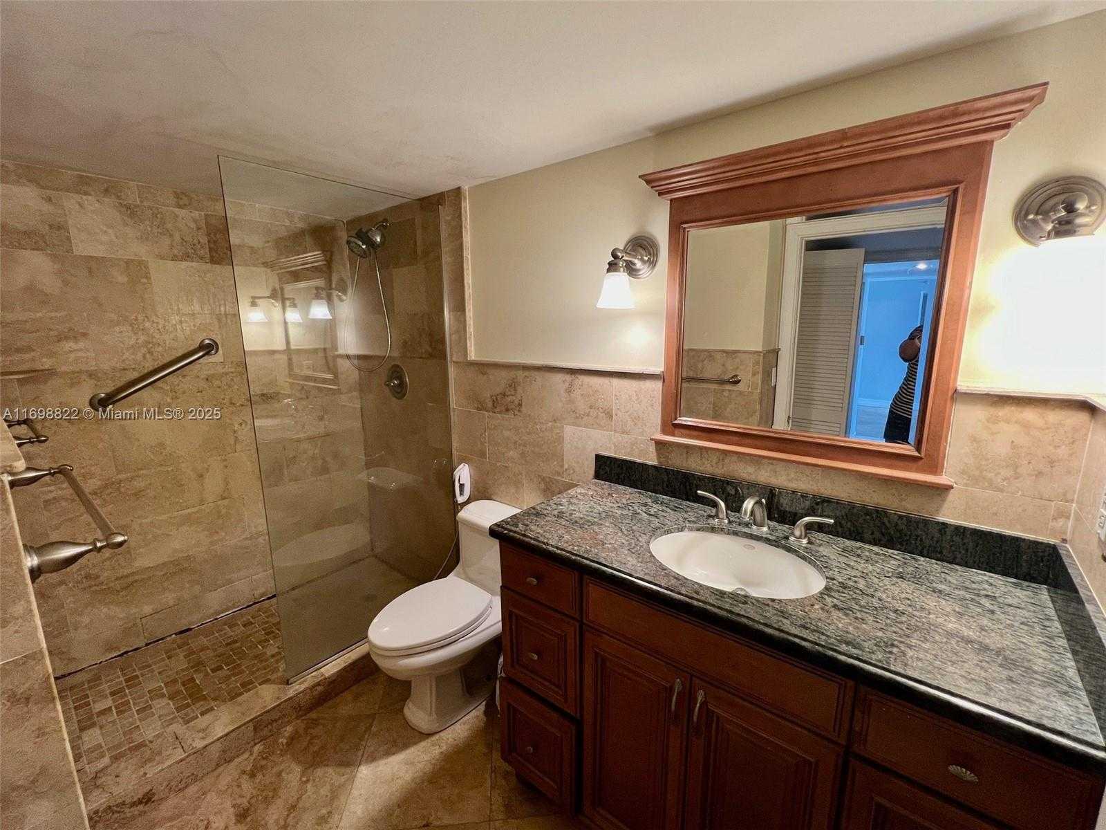 Small Image of 1688 WEST AVE #1005, Miami Beach Number 19