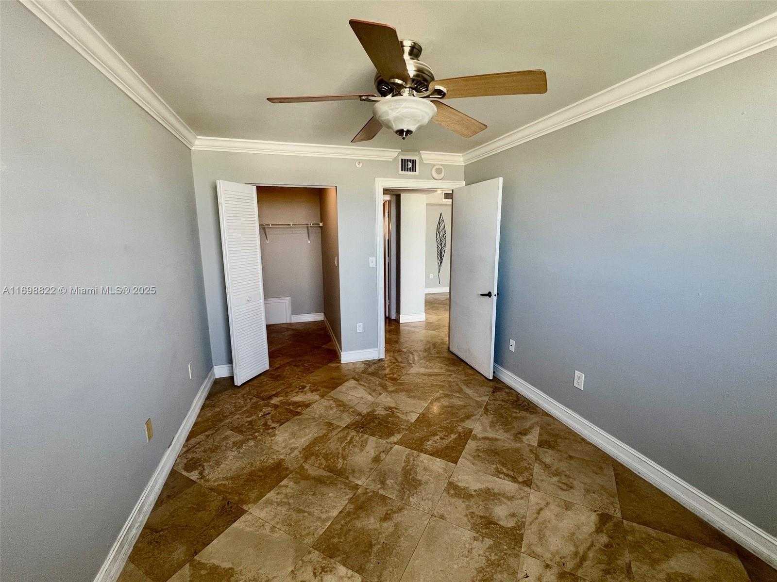 Small Image of 1688 WEST AVE #1005, Miami Beach Number 20